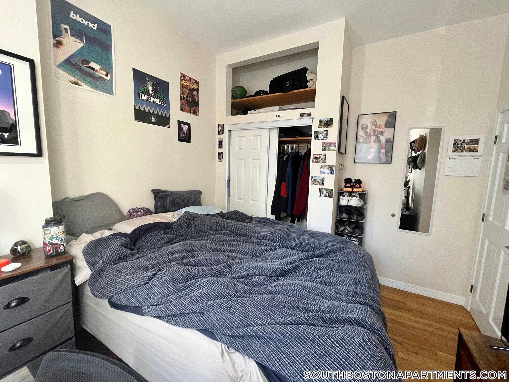 Building Photo - 470 E 3rd St