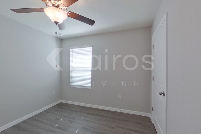 Building Photo - 4421 SW 85 Ln