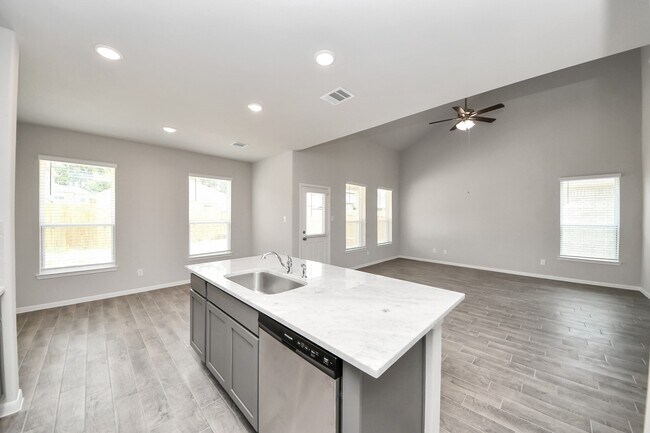 Building Photo - 22826 Xanthos St