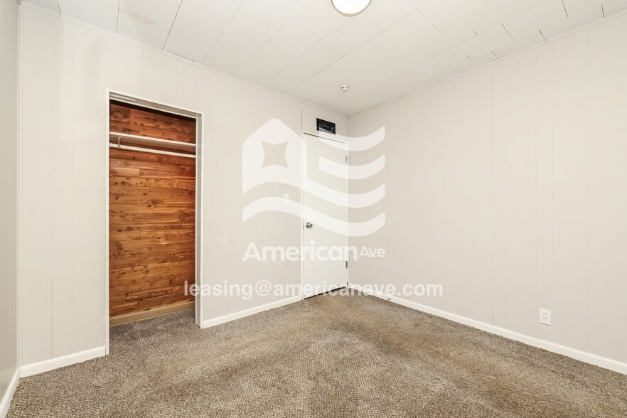 Building Photo - 1936 Litchfield Ave