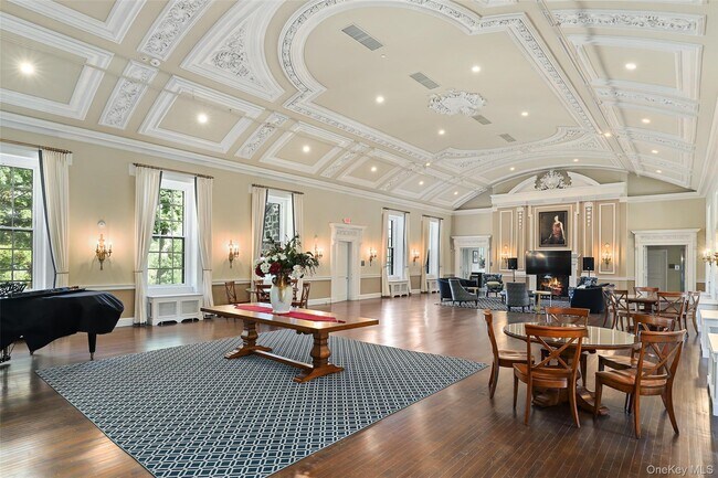 Building Photo - 4 Goldman Ct