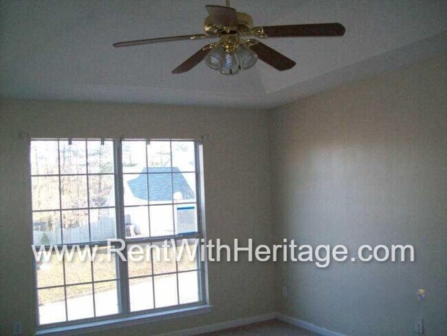 Building Photo - WOW!!....AMAZING HOME 4Bd/3Ba PLUS OFFICE/ UPGRADES GALLORE/ FULL FIN. BSMNT