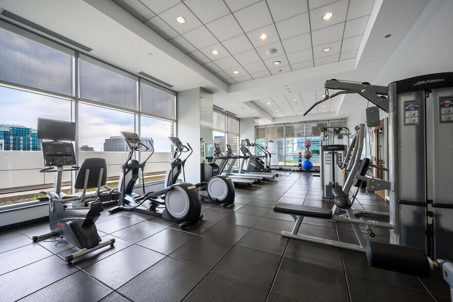 Fitness room - 160 E Illinois St