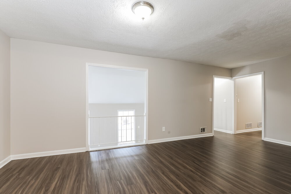 Building Photo - 6405 Beethoven Cir