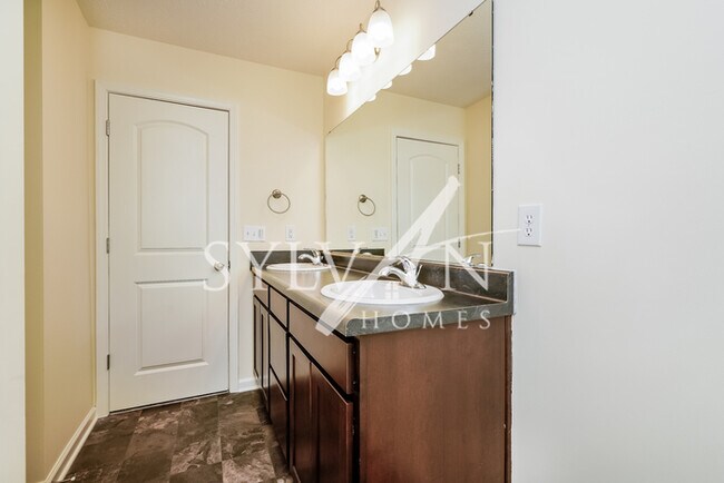 Building Photo - 2993 W Broderie Ln