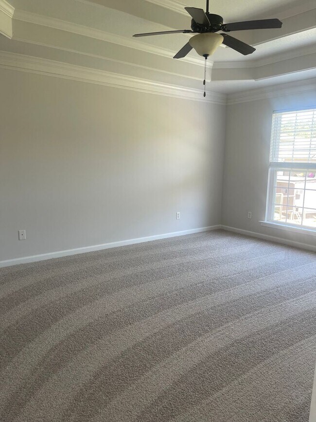 Building Photo - 3 Bedroom + 2 Bath Home for Rent in Soddy ...