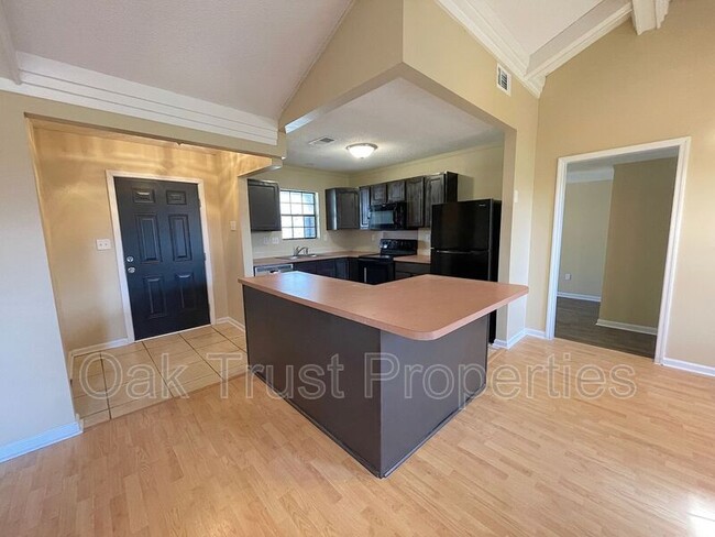 Building Photo - 103 Cambell Ct