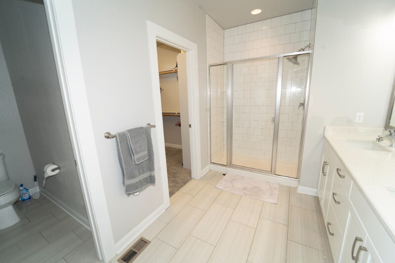 Building Photo - 1407 W 66th Ave