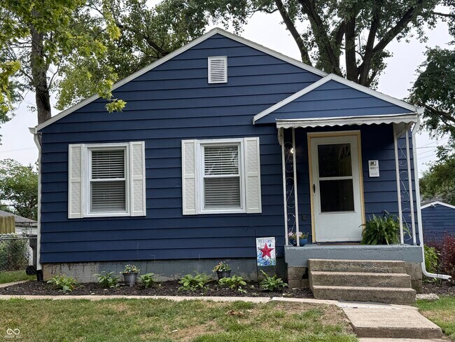 Building Photo - 4801 Farrington Ave