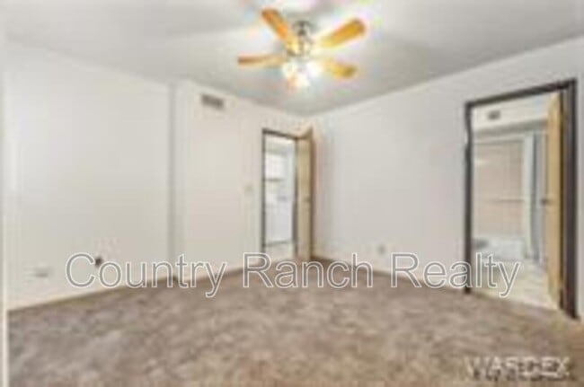 Building Photo - 454 Riverfront Dr