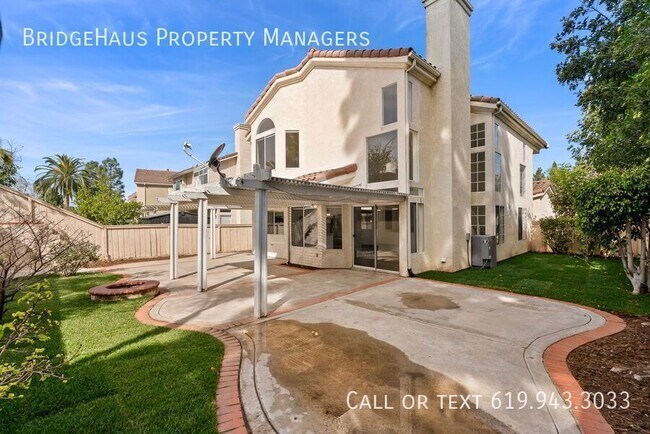 Building Photo - 10998 Corte Playa Barcelona