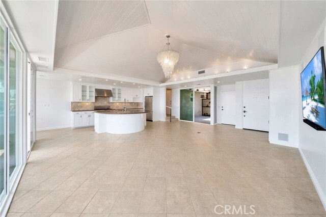 Building Photo - 3116 Breakers Dr