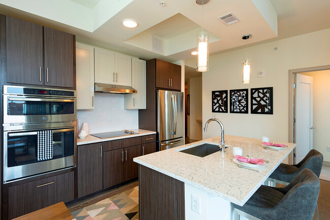 Building Photo - Modern Living: Explore Our Stylish Studio ...