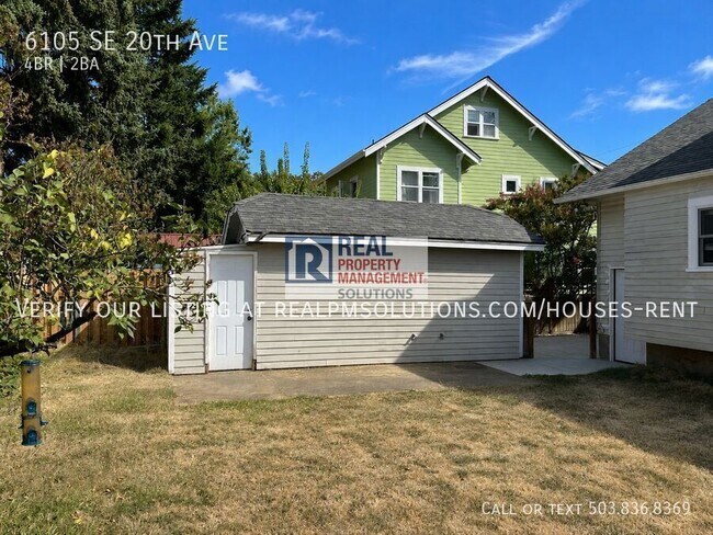 Building Photo - 6105 SE 20th Ave