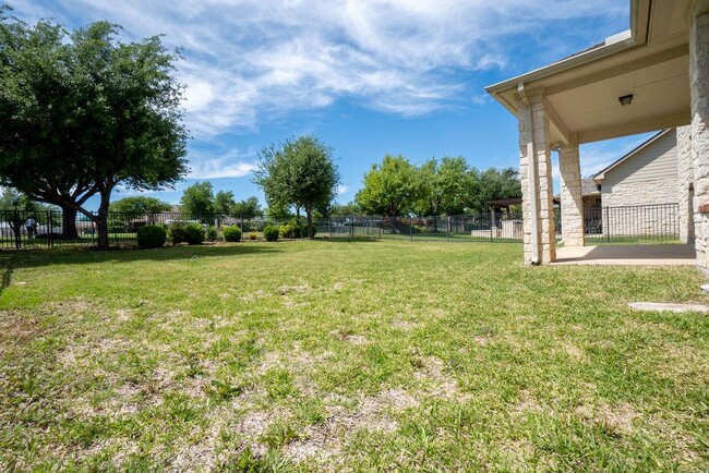 Building Photo - 1509 Greenside Dr