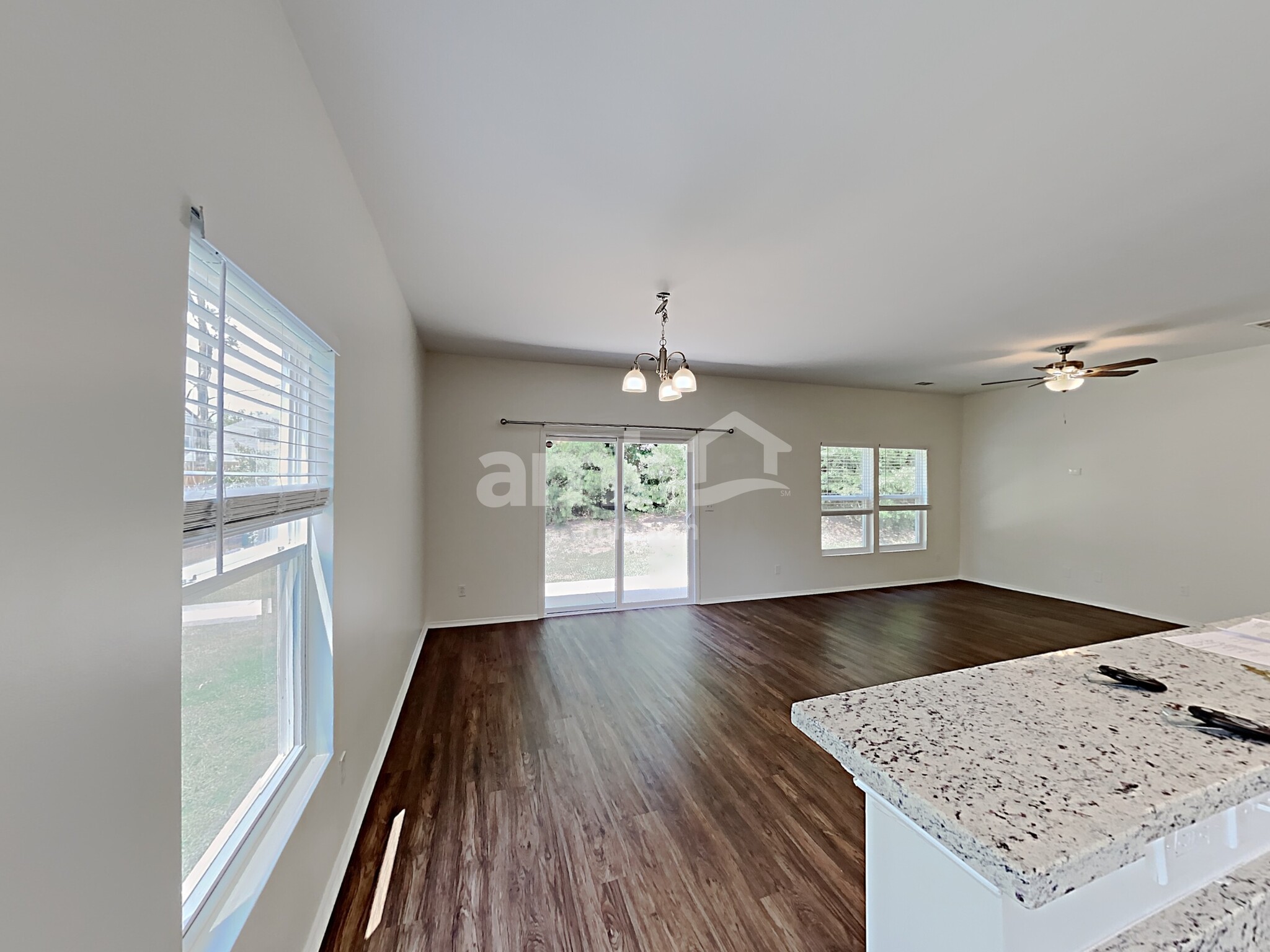 Building Photo - 5411 Fenway Dr