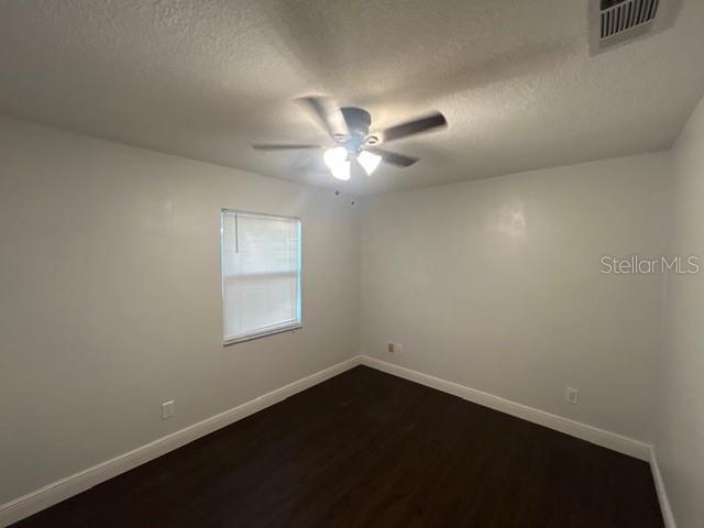 Building Photo - 3267 Marigold Dr