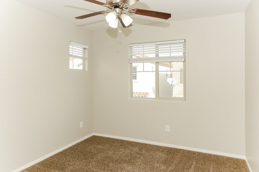 Building Photo - 9025 Refined Ct