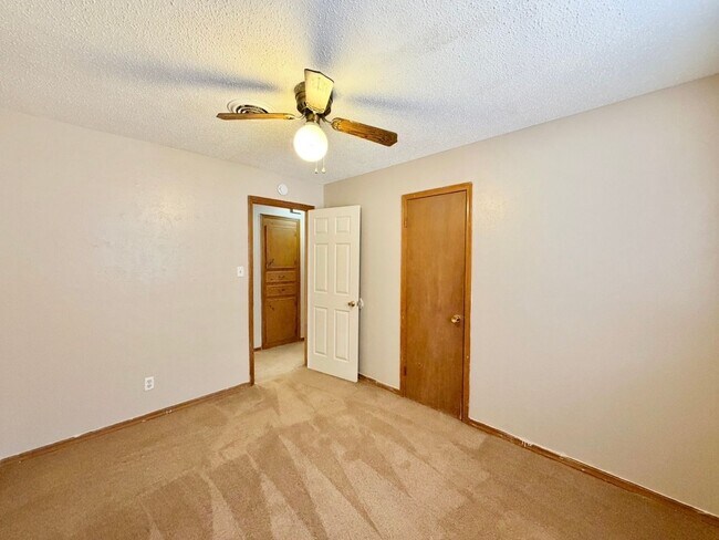 Building Photo - 336 NW 62nd St