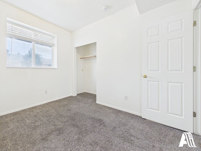 Building Photo - Gorgeous 4 bed 2 bath home in Heber