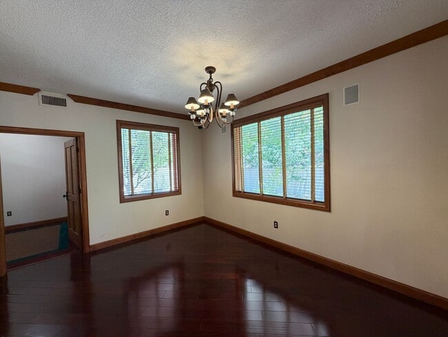 Building Photo - Beautiful 3 Bedroom Single Story Custom Home Plus Office Available Near Tramway Blvd NE & I-40!