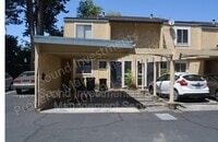 Building Photo - 361 Joan Vista St