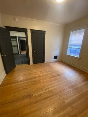 Building Photo - 2035 Maury Ave