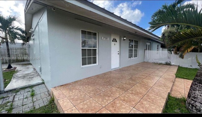 Building Photo - 17201 NW 53rd Ave