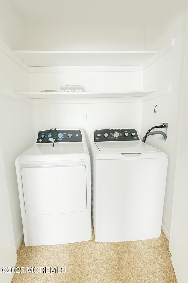 Building Photo - 273 Port Monmouth Rd