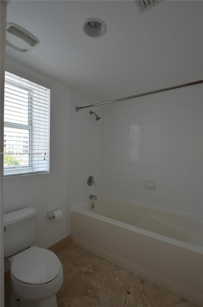Building Photo - 7275 SW 89th St