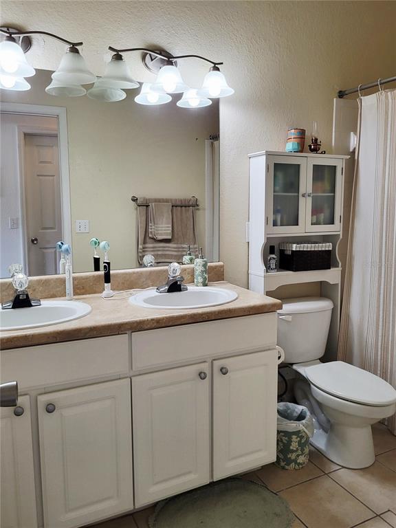 Building Photo - 4961 NW 43rd Ave