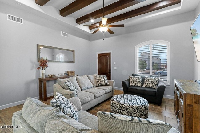 Building Photo - 2852 Tierra Oasis St