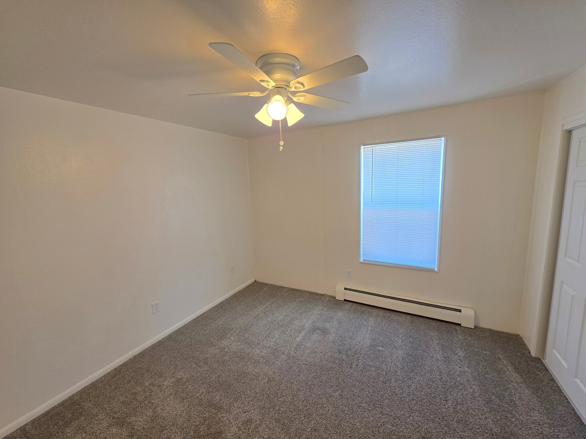 Building Photo - 1330 Zephyr St