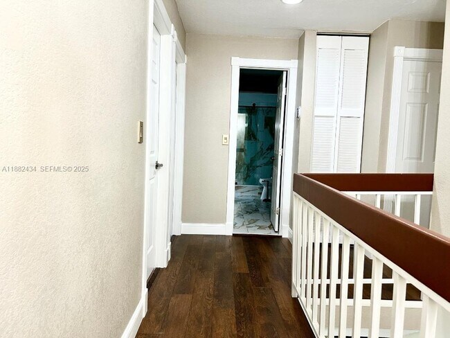 Building Photo - 875 NW 80th Terrace