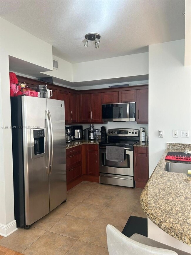 Building Photo - 7270 SW 88th St