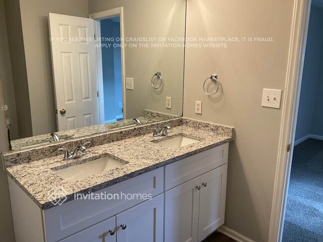 Building Photo - 3868 Crusade Dr