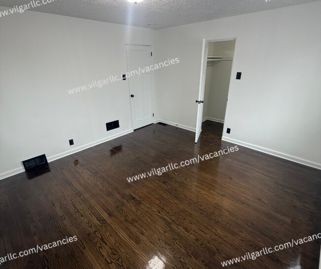 Building Photo - 600 W 46th Ave