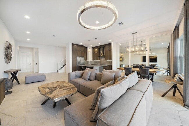 Building Photo - 4925 Pointe Midtown Way