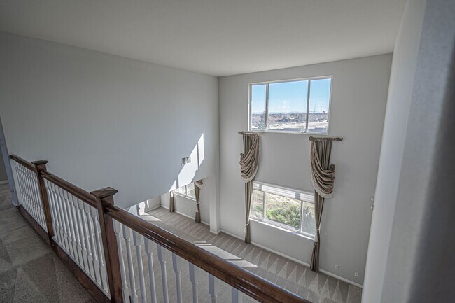 Building Photo - COMING SOON! Stunning 4-Bedroom Home for Rent in Palmdale!