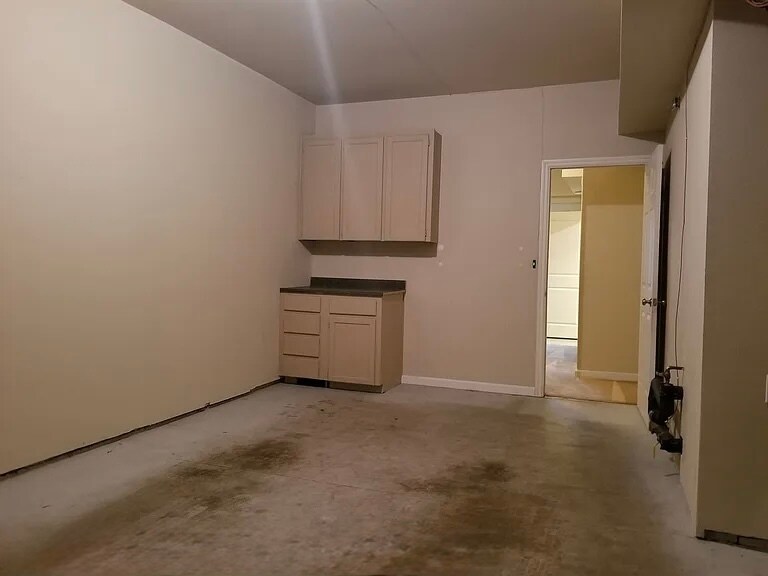 Building Photo - 16715 SW Baseline Rd