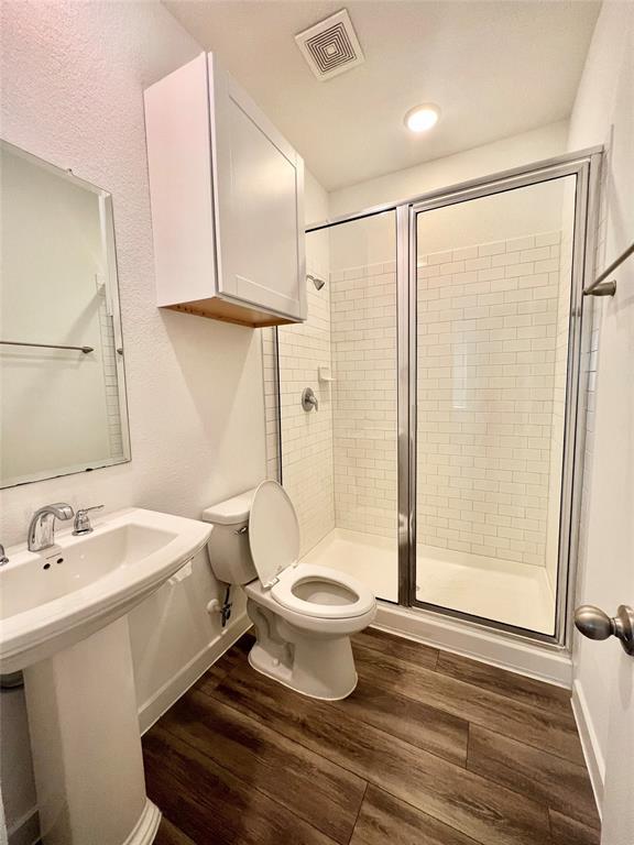 Building Photo - 8034 Whisper Grove Dr