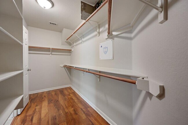 Building Photo - 20305 Kearney Hill Rd