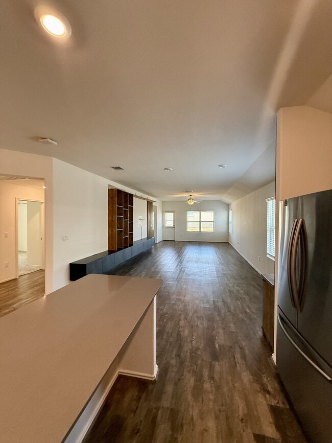 Building Photo - 3908 Ignacio Dr