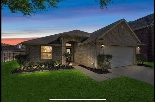 Building Photo - 20911 Sage Laurel Ln