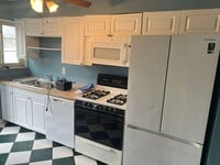 Building Photo - 1738 E Broad St