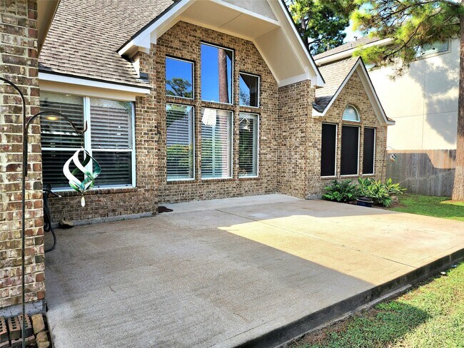 Building Photo - 14214 Altair Dr