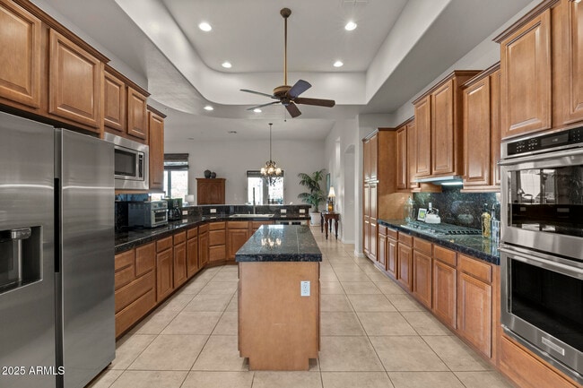 Building Photo - 13033 N 145th Way