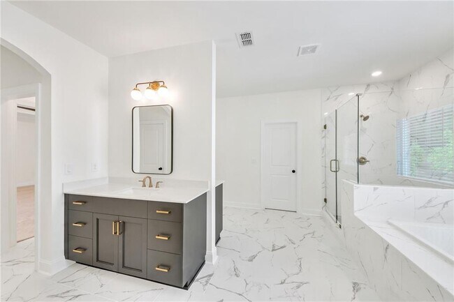 Building Photo - 134 Wards Xing Wy