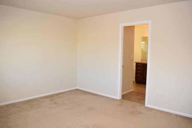 Building Photo - 18034 16th Ave Ct E