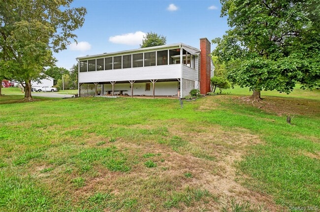 Building Photo - 8 Perkinsville Rd